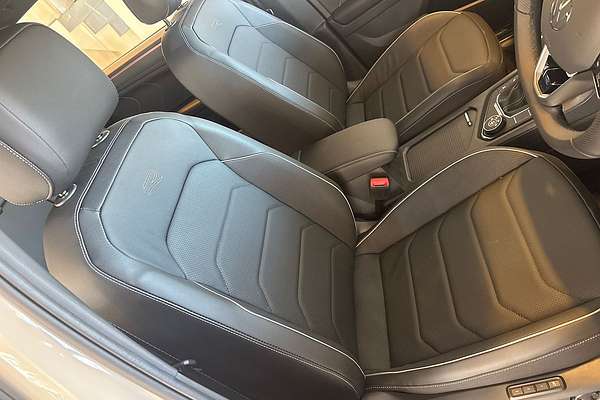 2024 Volkswagen Tiguan Wolfsburg Edition Allspace 5N