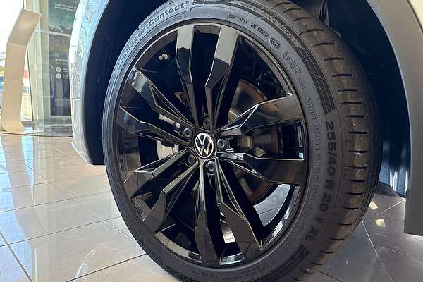 2024 Volkswagen Tiguan Wolfsburg Edition Allspace 5N