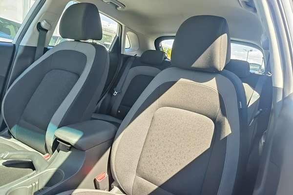 2019 Hyundai Kona Active OS.3
