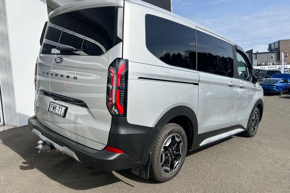 2024 Ford Tourneo Active AV SWB