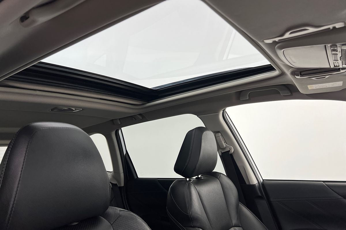 2019 Subaru Forester 2.5i-S S5