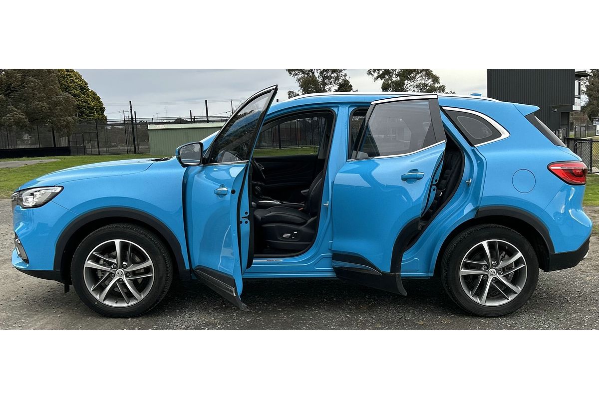 2023 MG HS Essence SAS23