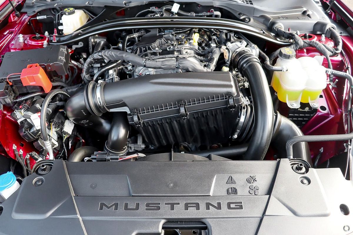 2025 Ford Mustang Ecoboost FO