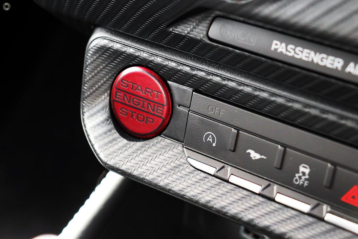 2025 Ford Mustang Ecoboost FO