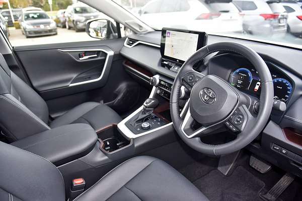 2024 Toyota RAV4 Cruiser AXAH54R