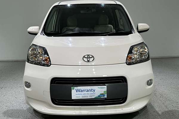 2015 Toyota Porte (No Badge) NSP141