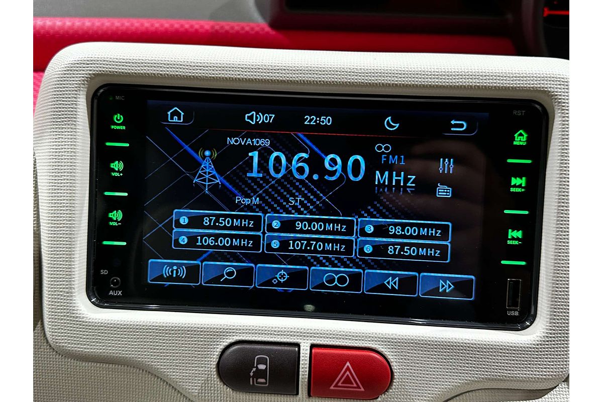2015 Toyota Porte (No Badge) NSP141