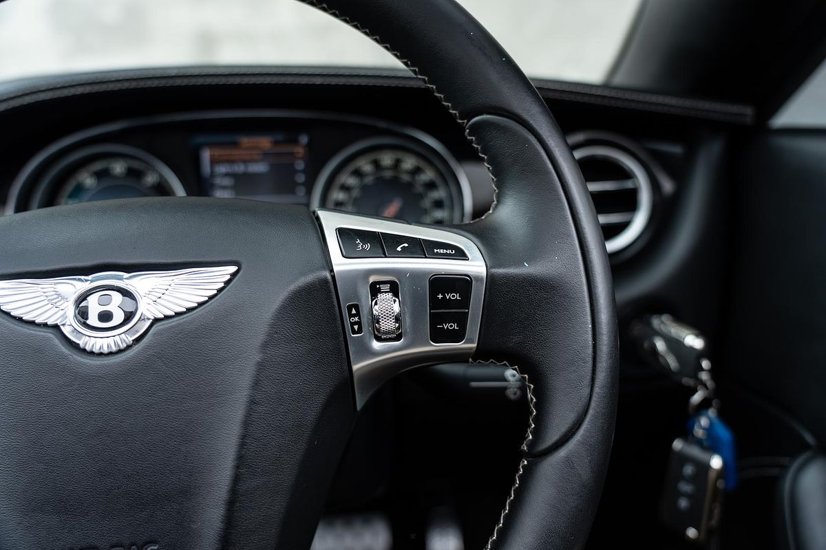 2012 Bentley Continental GTC V8 3W