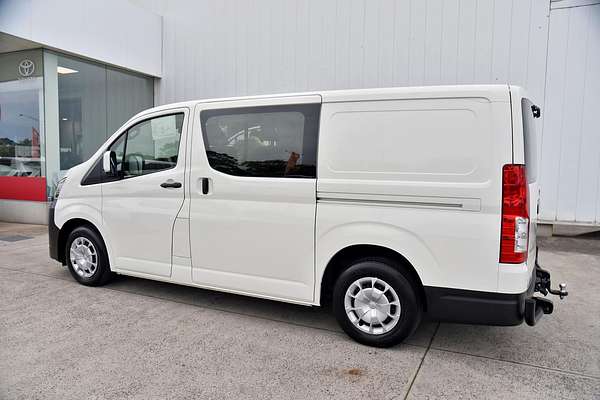2022 Toyota Hiace GDH300R