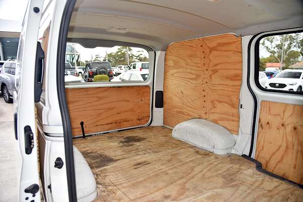 2022 Toyota Hiace GDH300R