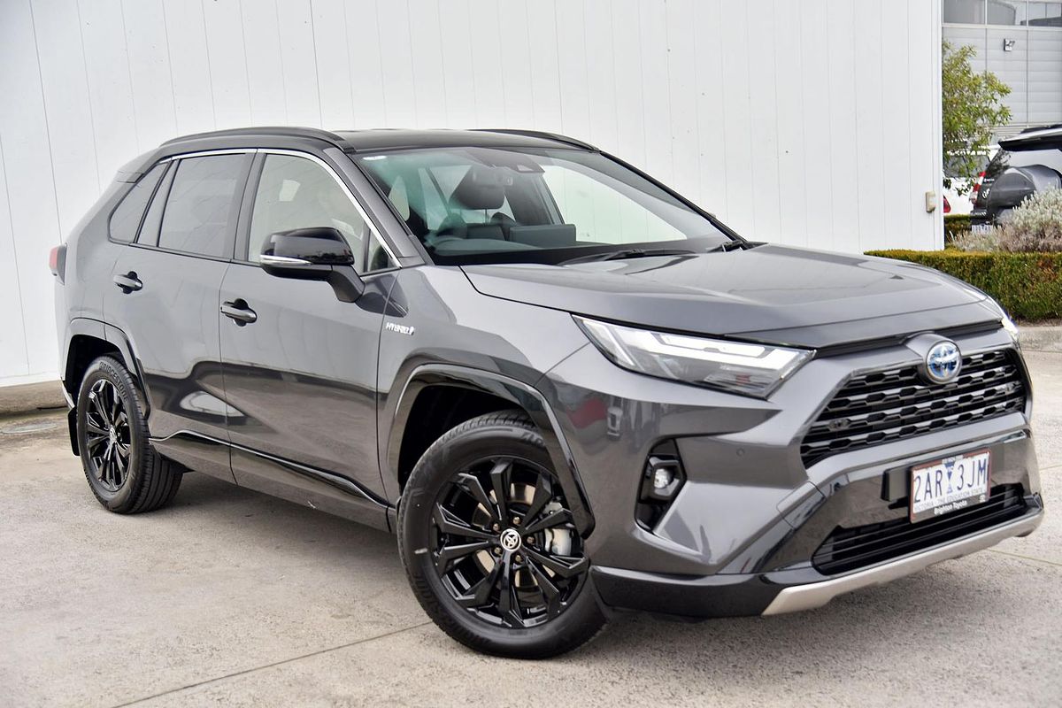 2024 Toyota RAV4 XSE AXAH52R