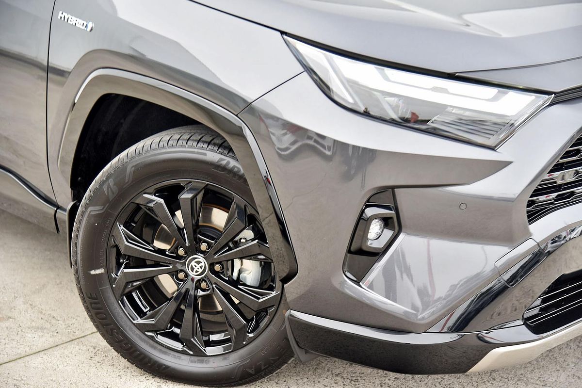 2024 Toyota RAV4 XSE AXAH52R
