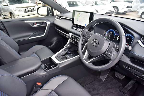 2024 Toyota RAV4 XSE AXAH52R