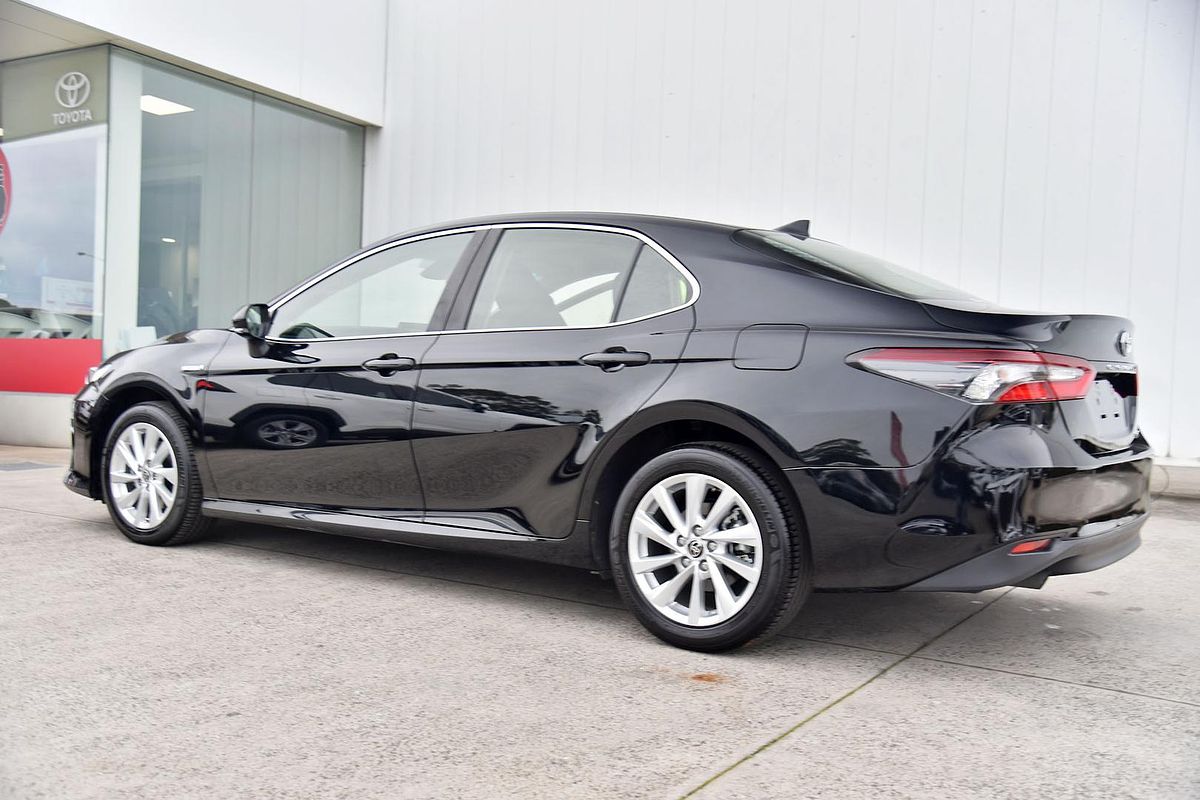 2024 Toyota Camry Ascent AXVH70R
