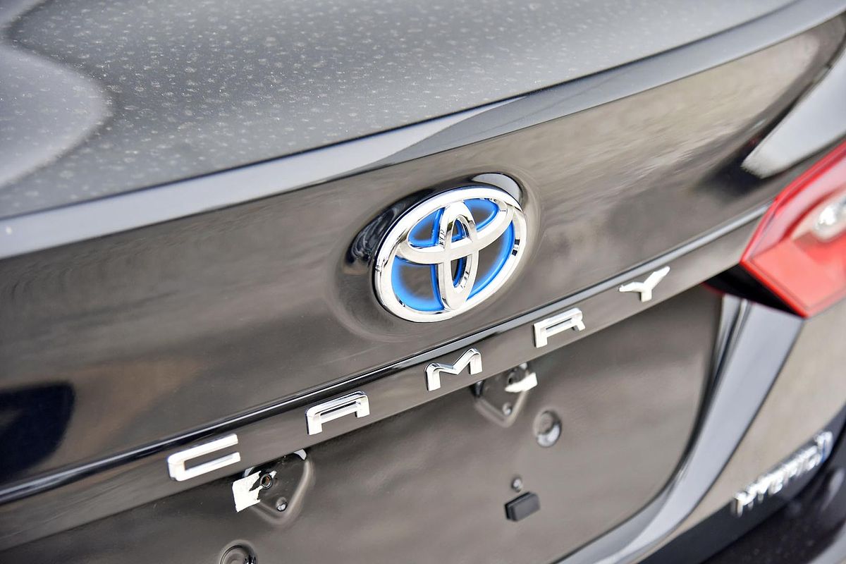 2024 Toyota Camry Ascent AXVH70R