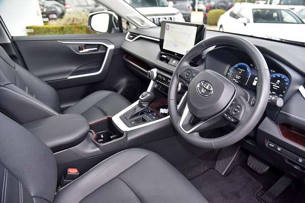 2024 Toyota RAV4 Cruiser AXAH52R