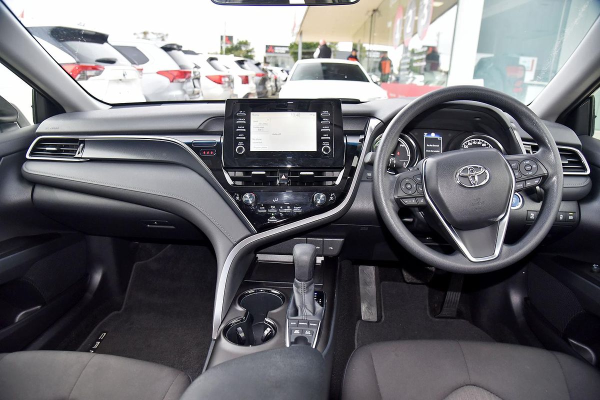 2024 Toyota Camry Ascent AXVH70R