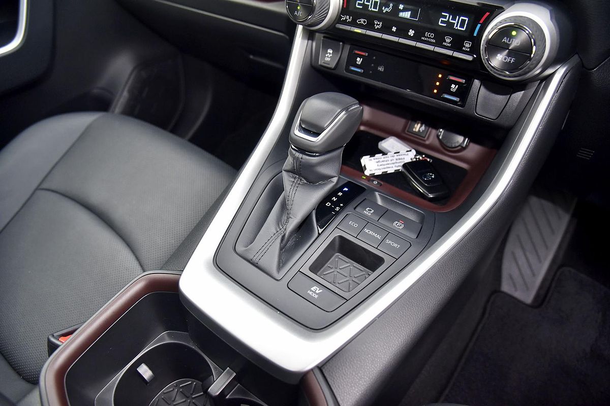 2024 Toyota RAV4 Cruiser AXAH52R