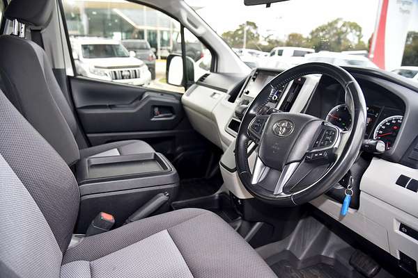 2021 Toyota Hiace GDH300R