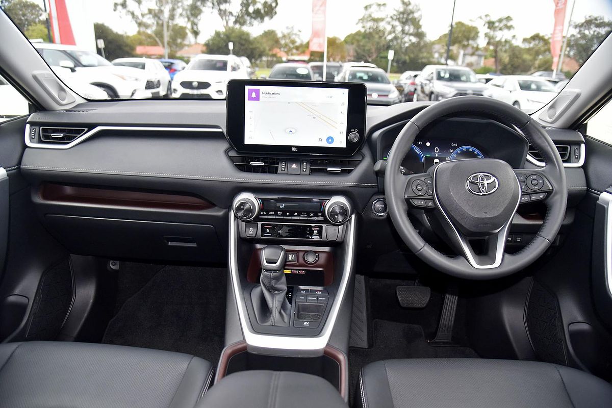 2024 Toyota RAV4 Cruiser AXAH52R