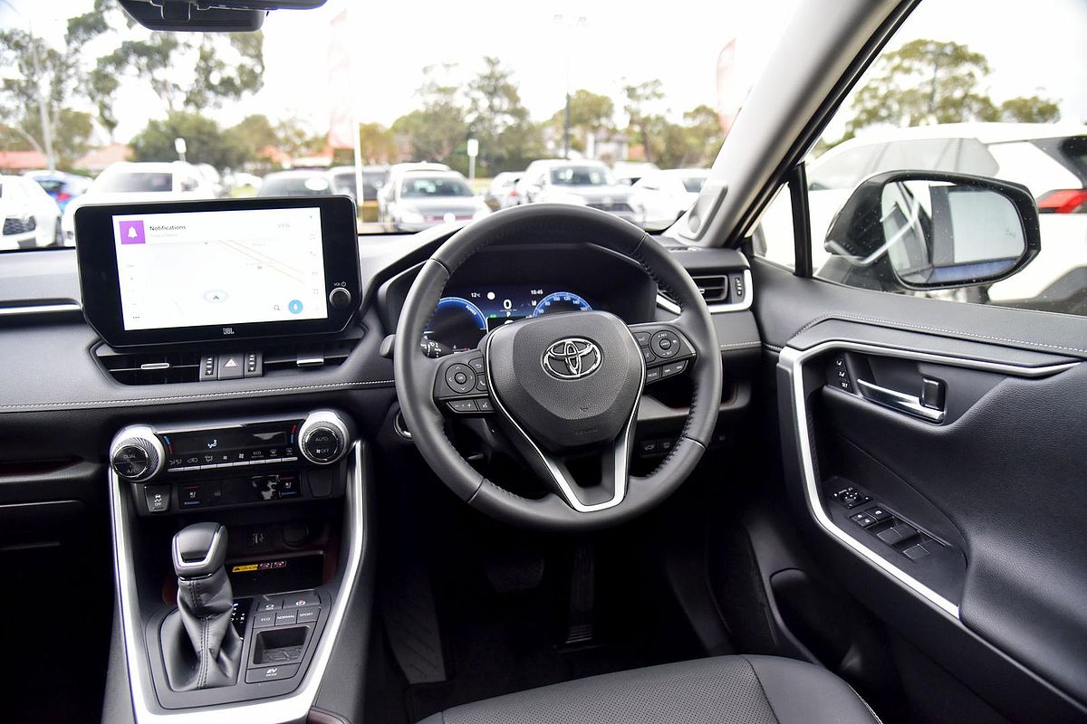 2024 Toyota RAV4 Cruiser AXAH52R