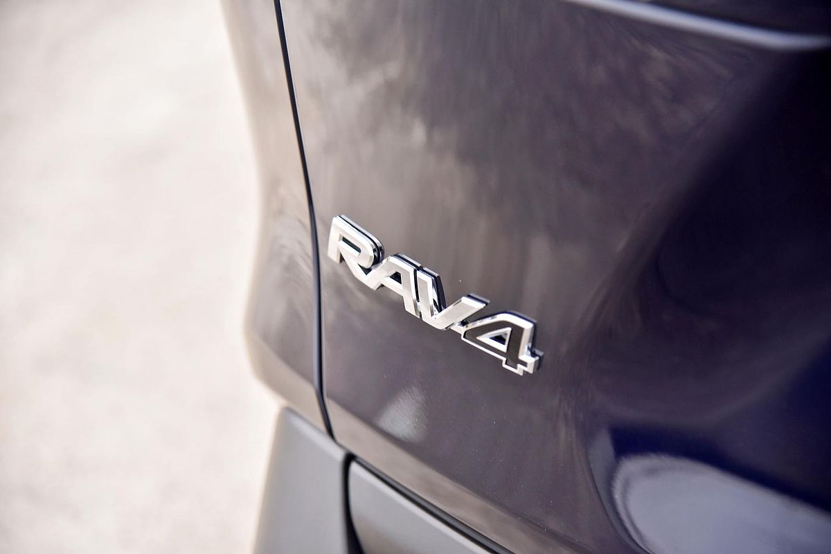 2024 Toyota RAV4 Cruiser AXAH52R