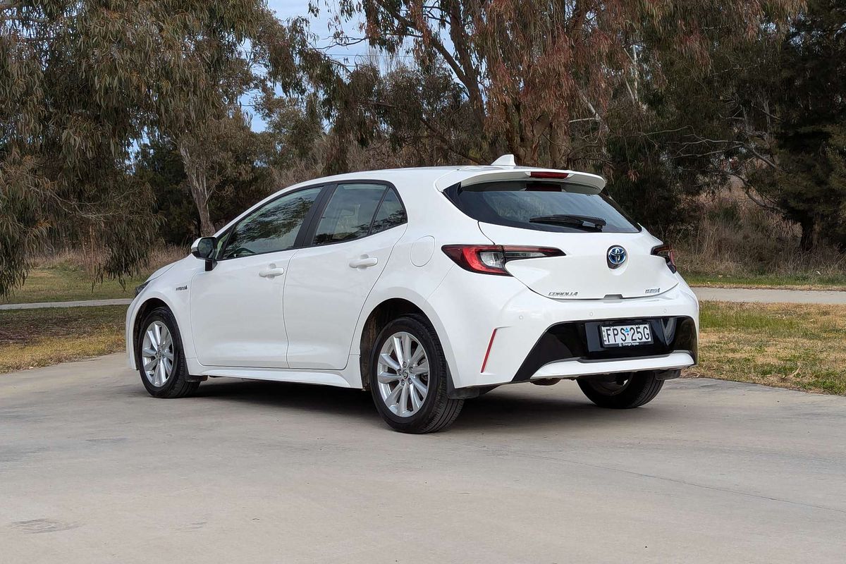 2023 Toyota Corolla Ascent Sport Hybrid ZWE219R
