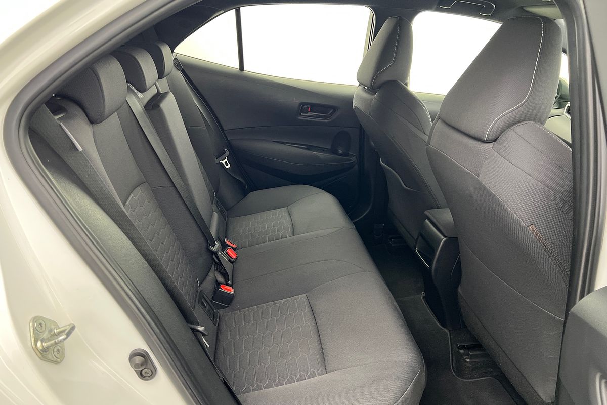 2022 Toyota Corolla Ascent Sport Hybrid ZWE211R