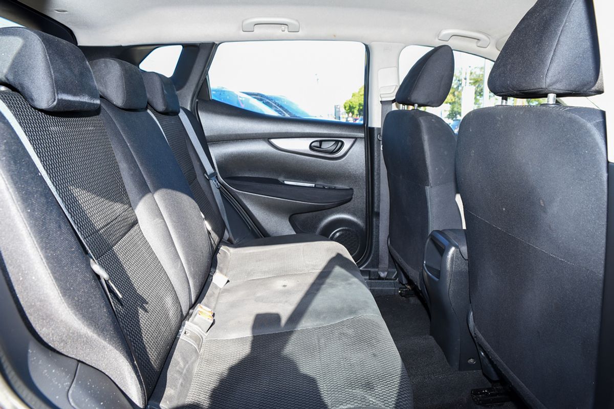 2015 Nissan QASHQAI
