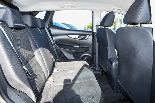 2015 Nissan QASHQAI