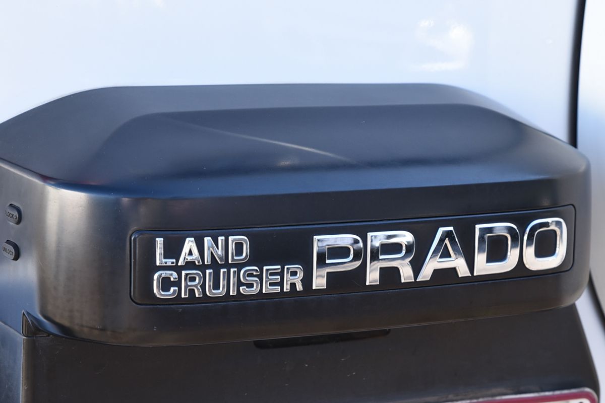 2016 Toyota LANDCRUISER PRADO GX (4x4) GDJ150R MY16