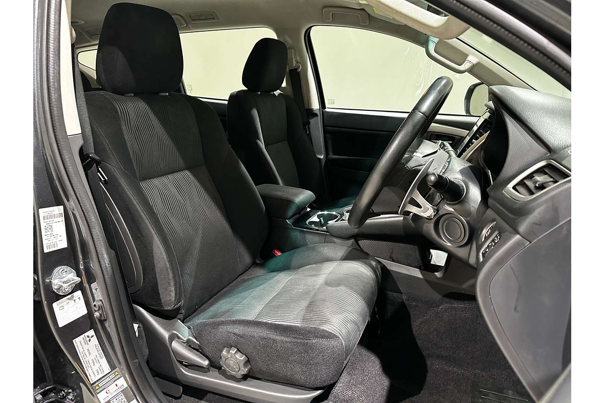 2021 Mitsubishi Pajero Sport GLX QF