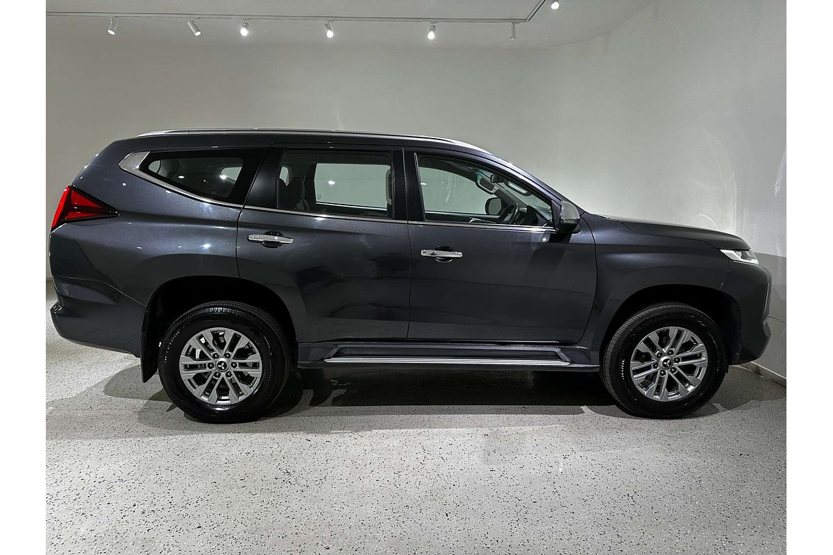 2021 Mitsubishi Pajero Sport GLX QF