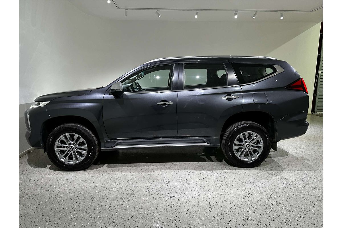 2021 Mitsubishi Pajero Sport GLX QF