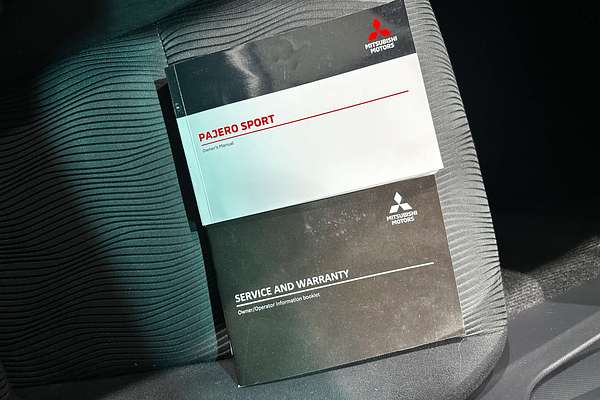 2021 Mitsubishi Pajero Sport GLX QF