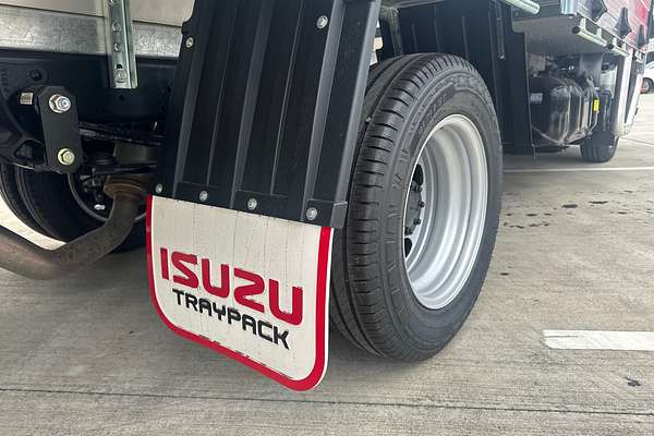 2024 Isuzu N Series NLR 45-150 Traypack  4x2