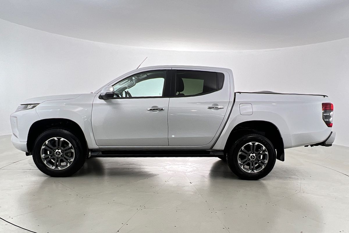 2023 Mitsubishi Triton GLS MR 4X4