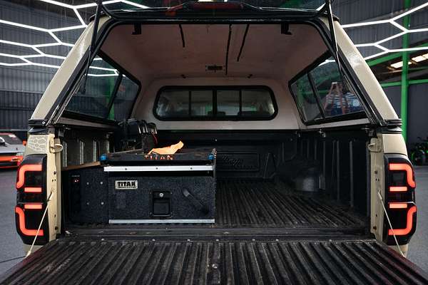 2013 Toyota Hilux SR KUN26R 4X4
