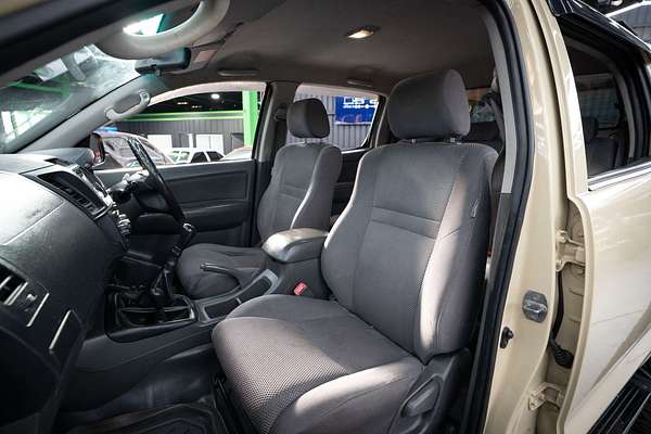 2013 Toyota Hilux SR KUN26R 4X4