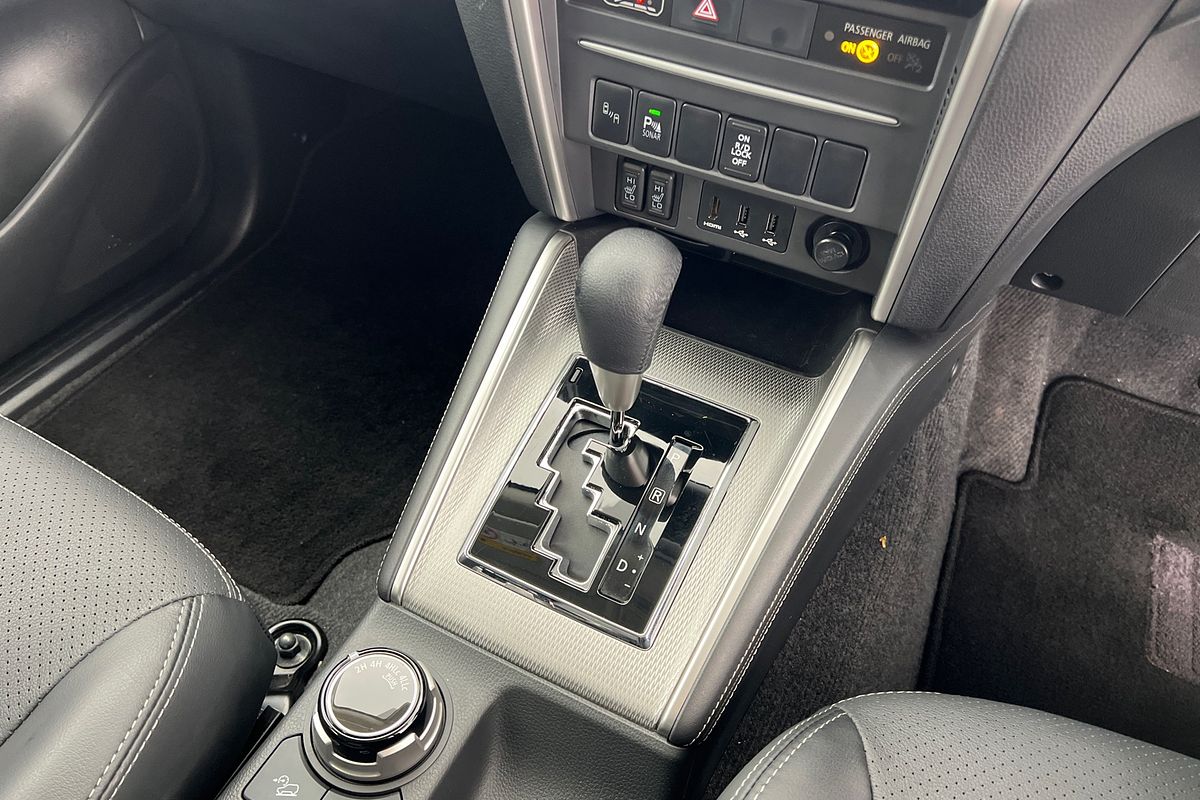 2023 Mitsubishi Triton GLS MR 4X4