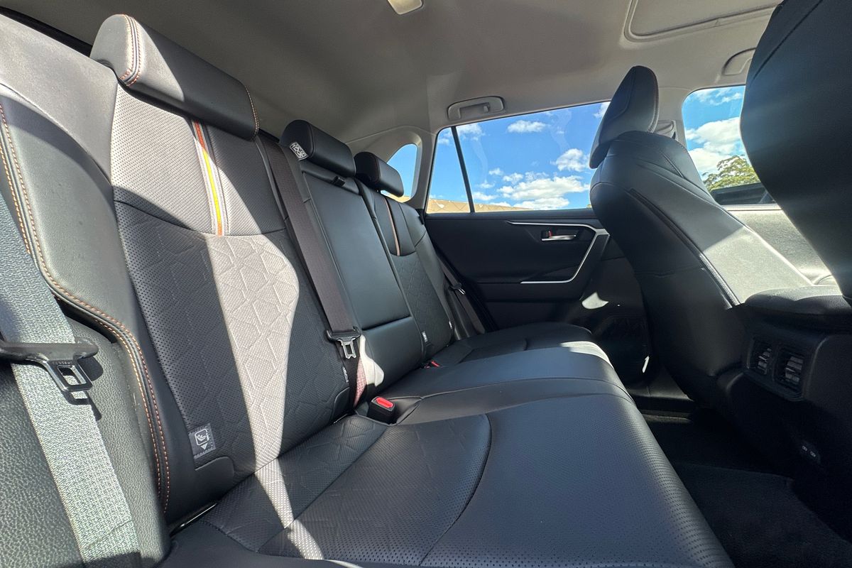 2024 Toyota RAV4 Edge AXAH54R