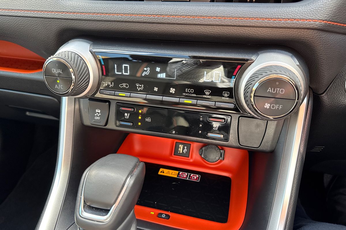 2024 Toyota RAV4 Edge AXAH54R