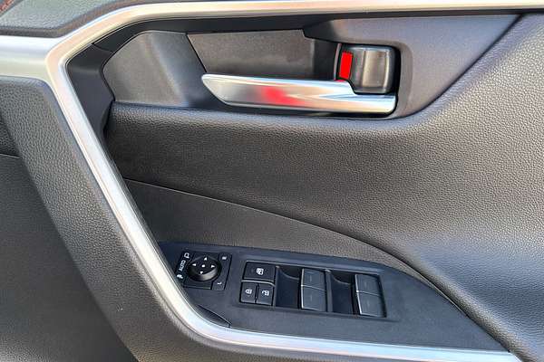 2024 Toyota RAV4 Edge AXAH54R