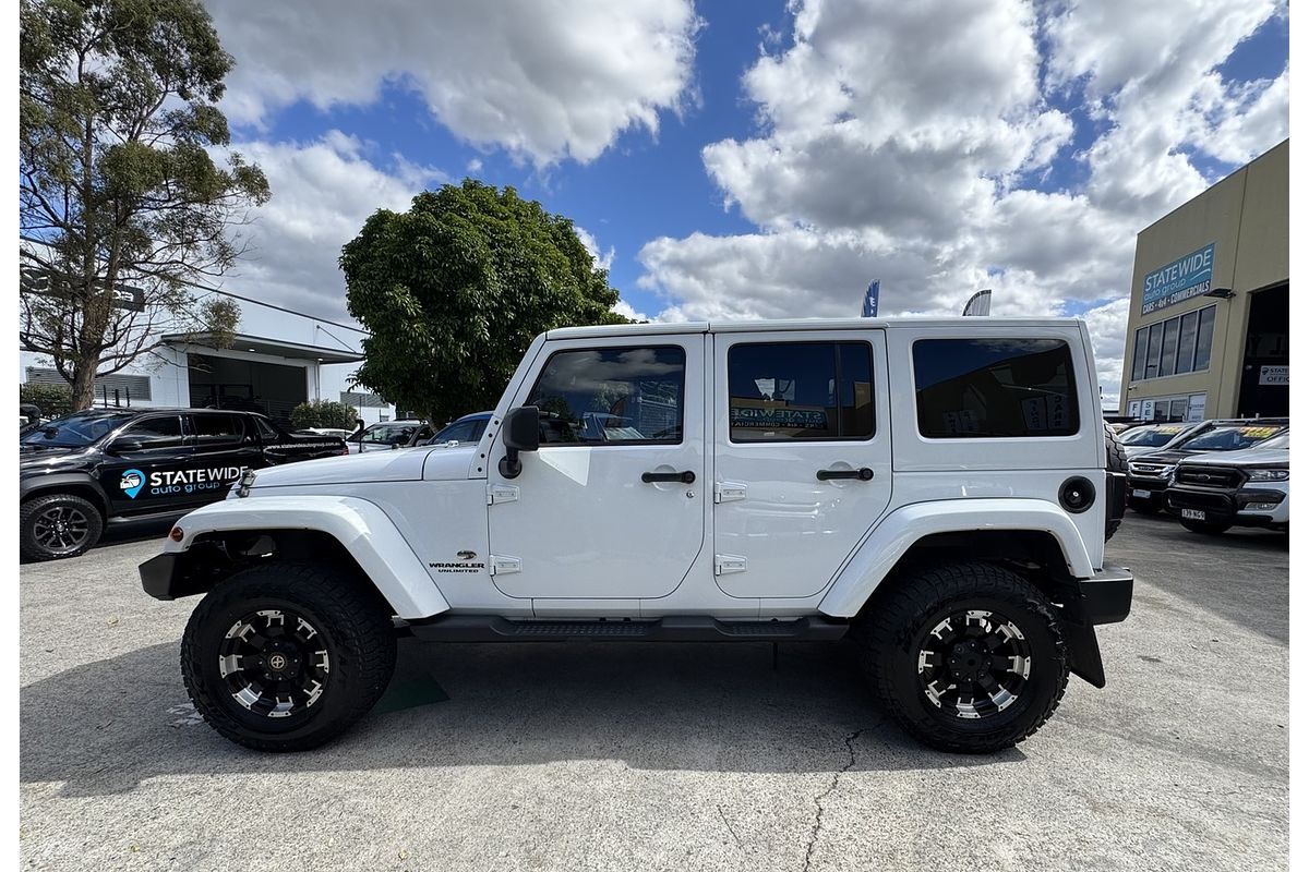 2013 Jeep Wrangler Overland (4x4) JK MY13