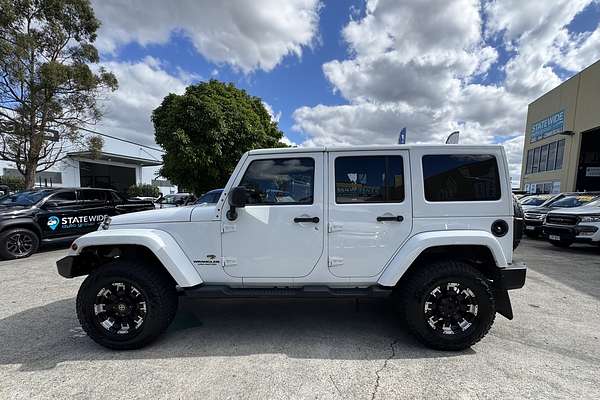 2013 Jeep Wrangler Overland (4x4) JK MY13