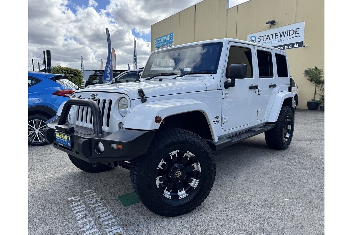 2013 Jeep Wrangler Overland (4x4) JK MY13
