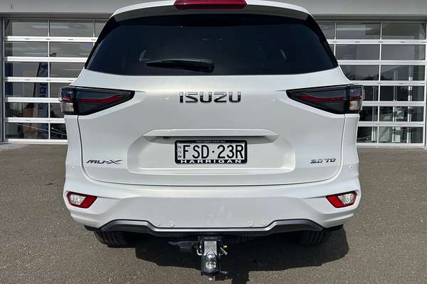 2024 Isuzu MU-X LS-T