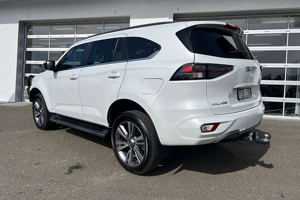 2024 Isuzu MU-X LS-T