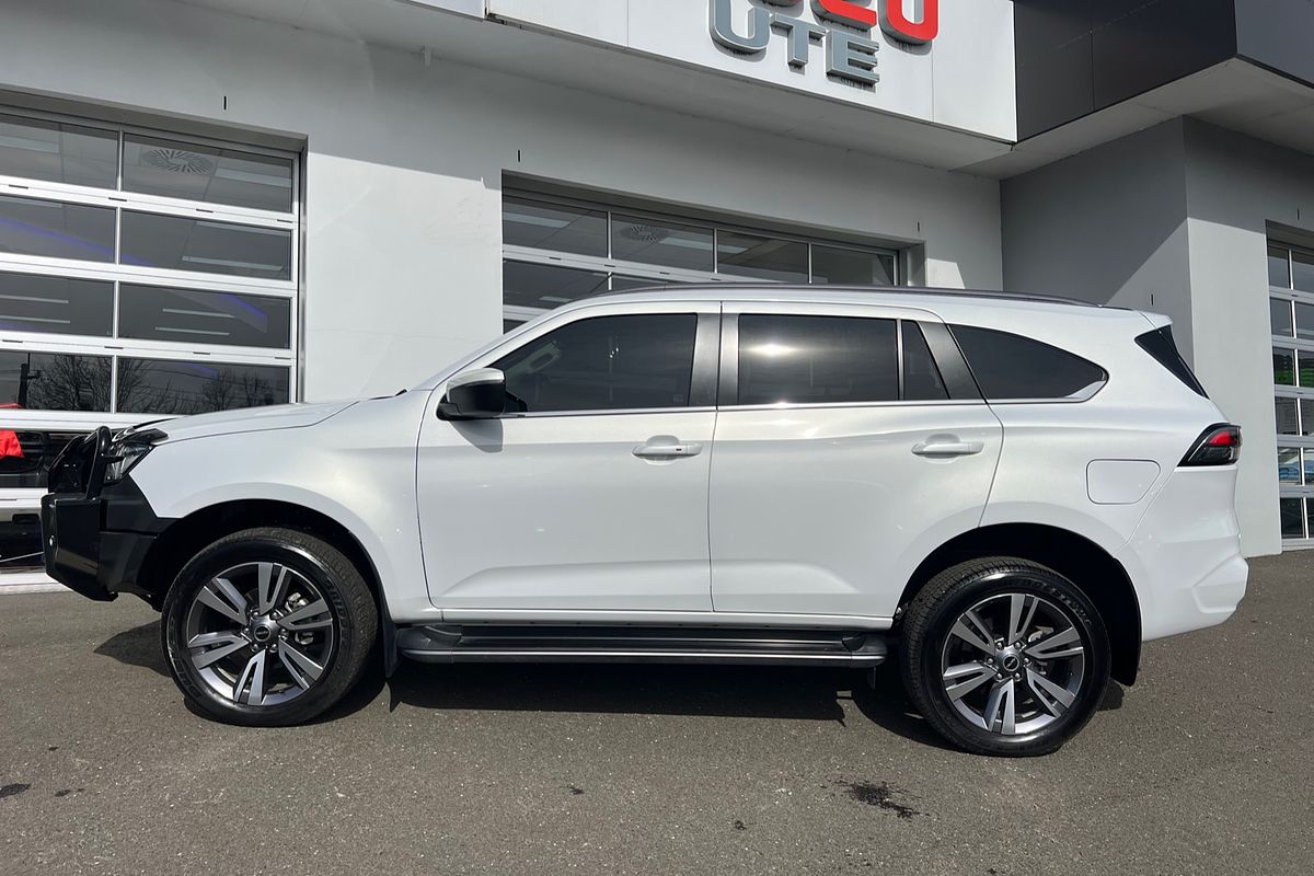 2024 Isuzu MU-X LS-T