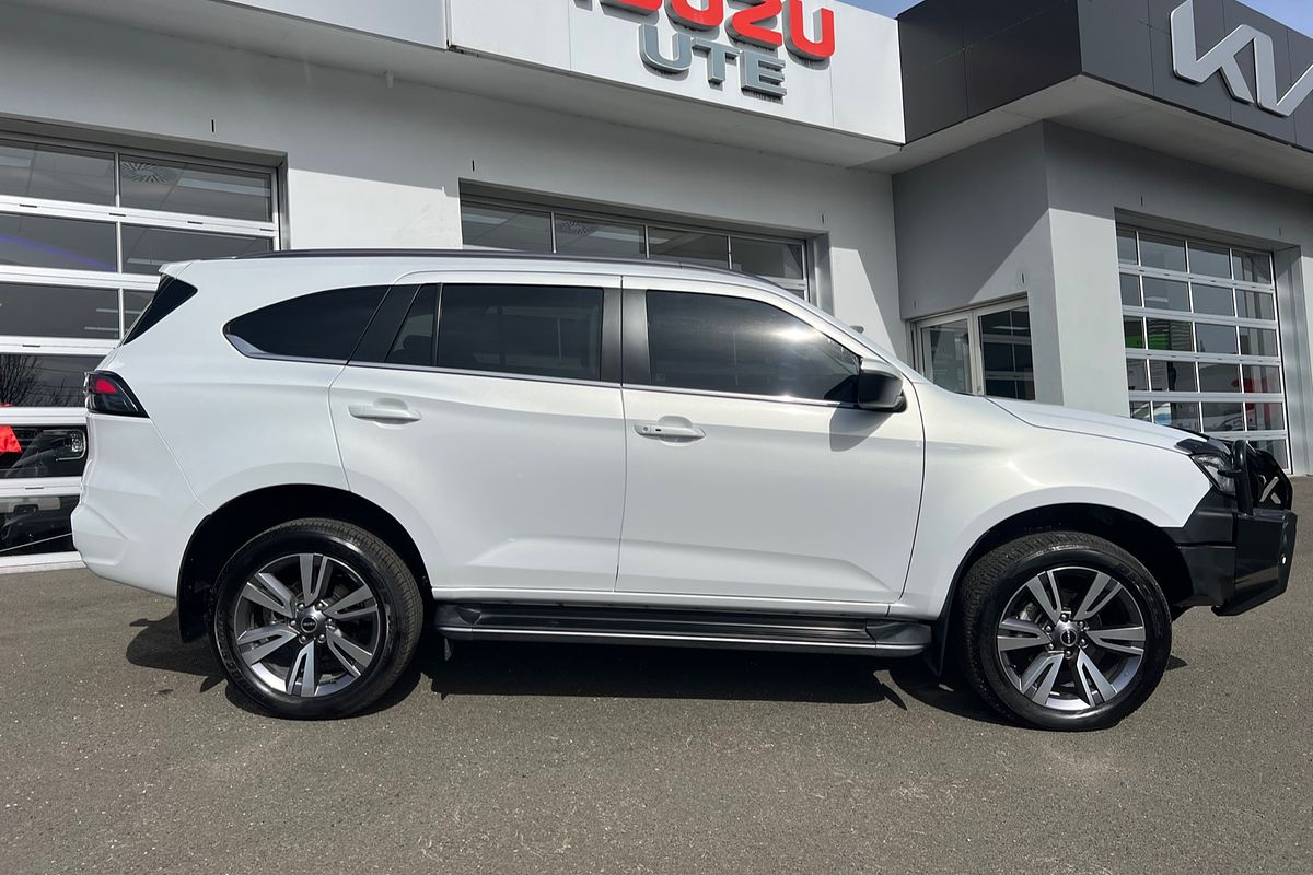 2024 Isuzu MU-X LS-T